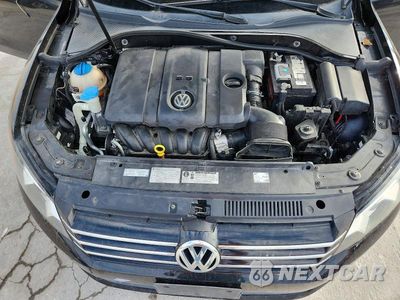 Zdjęcie 11 z 12 samochodu: 2013 VOLKSWAGEN PASSAT S VIN:1VWAP7A38DC145726 - miniatura