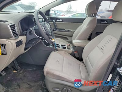 Zdjęcie 7 z 12 samochodu: 2018 KIA SPORTAGE LX VIN:KNDPMCAC8J7446919 - miniatura