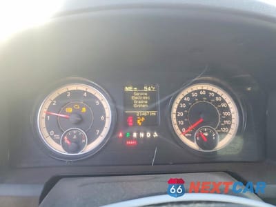 Zdjęcie 9 z 12 samochodu: 2018 RAM 1500 ST VIN:1C6RR7FT5JS172495 - miniatura