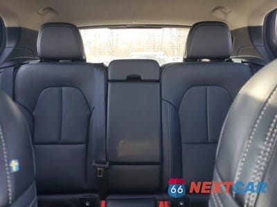 Zdjęcie 10 z 12 samochodu: 2019 VOLVO XC40 T5 MOMENTUM VIN:YV4162XZ0K2008199 - miniatura