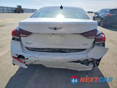 Zdjęcie 6 z 13 samochodu: 2018 GENESIS G80 3.3T SPORT VIN:KMHGN4JB1JU222835 - miniatura