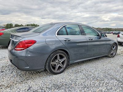 Trzecie zdjęcie samochodu z tyłu: 2018 MERCEDES-BENZ C 300 VIN:55SWF4JB6JU261876 - miniatura