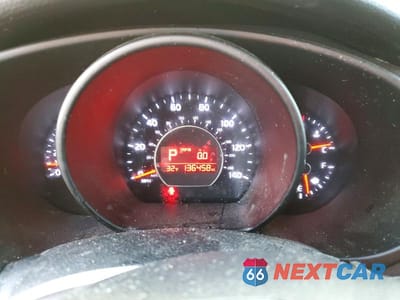 Zdjęcie 9 z 11 samochodu: 2016 KIA SOUL + VIN:KNDJP3A57G7829032 - miniatura