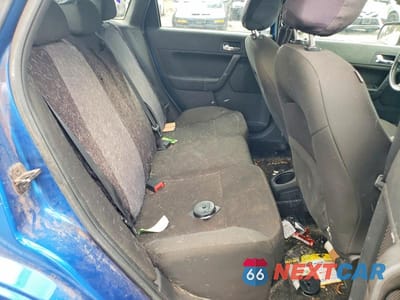 Zdjęcie 10 z 12 samochodu: 2010 FORD FOCUS SES VIN:1FAHP3GN2AW164856 - miniatura
