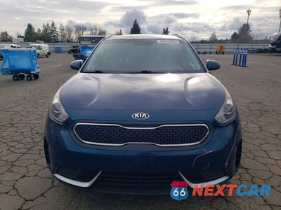 Piąte zdjęcie samochodu w środku: 2018 KIA NIRO LX VIN:KNDCB3LC8J5213233 - miniatura