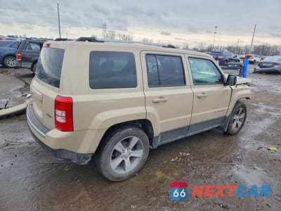 Trzecie zdjęcie samochodu z tyłu: 2017 JEEP PATRIOT LATITUDE VIN:1C4NJPFA3HD153293 - miniatura