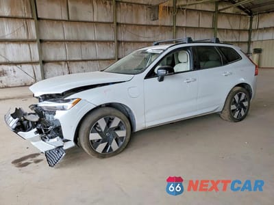 2024 VOLVO XC60 PLUS YV4H60DL2R1878118 - główne zdjęcie licytacji z USA - miniatura
