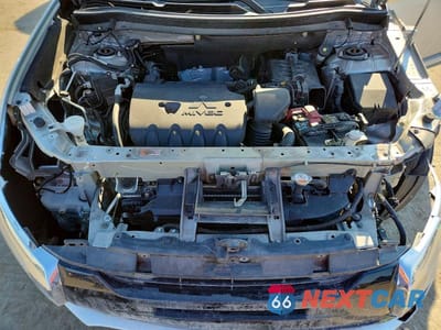 Zdjęcie 12 z 13 samochodu: 2018 MITSUBISHI OUTLANDER SE VIN:JA4AZ3A3XJZ071394 - miniatura