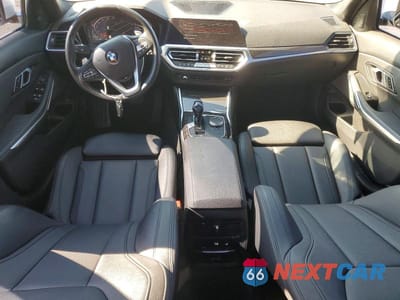 Zdjęcie 8 z 11 samochodu: 2021 BMW 330I VIN:3MW5R1J09M8C01078 - miniatura