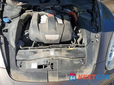 Zdjęcie 11 z 11 samochodu: 2012 PORSCHE CAYENNE S HYBRID VIN:WP1AE2A27CLA91108 - miniatura