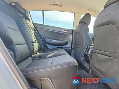 Zdjęcie 10 z 12 samochodu: 2017 KIA SPORTAGE LX VIN:KNDPM3AC4H7134705 - miniatura