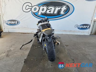 Czwarte zdjęcie samochodu z boku: 2022 KAWASAKI ZX636 K VIN:JKBZXJH13NA012155 - miniatura