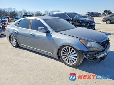 Czwarte zdjęcie samochodu z boku: 2016 HYUNDAI EQUUS SIGNATURE VIN:KMHGH4JH0GU106336 - miniatura