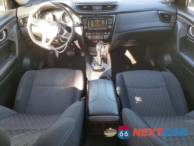 Zdjęcie 8 z 12 samochodu: 2018 NISSAN ROGUE SV VIN:5N1AT2MT9JC851852 - miniatura
