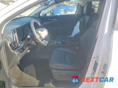 Zdjęcie 7 z 13 samochodu: 2025 KIA SPORTAGE EX VIN:5XYK33DF1SG280315 - miniatura