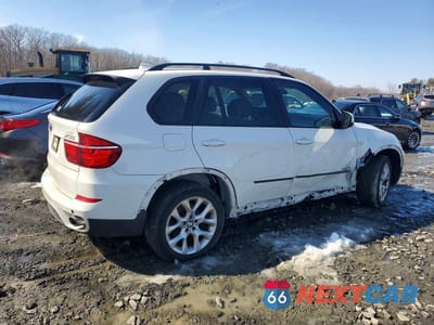 Trzecie zdjęcie samochodu z tyłu: 2012 BMW X5 XDRIVE35I VIN:5UXZV4C56CL745490 - miniatura