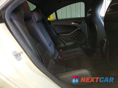 Zdjęcie 10 z 11 samochodu: 2017 MERCEDES-BENZ CLA 250 4MATIC VIN:WDDSJ4GB7HN470163 - miniatura