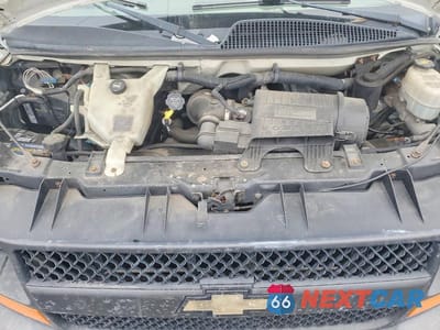 Zdjęcie 11 z 12 samochodu: 2012 CHEVROLET EXPRESS BOX TRUCK VIN:1GB0G2CA2B1145912 - miniatura