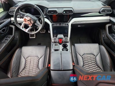 Zdjęcie 8 z 11 samochodu: 2021 LAMBORGHINI URUS VIN:ZPBUA1ZL1MLA11782 - miniatura