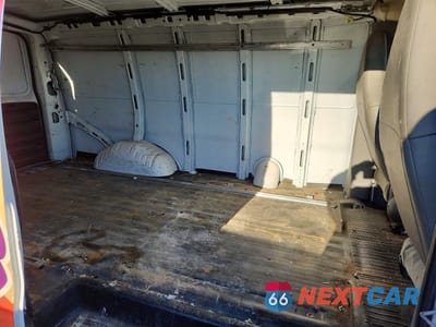 Zdjęcie 11 z 12 samochodu: 2017 CHEVROLET EXPRESS G3500 VIN:1GCZGGFF0H1257026 - miniatura