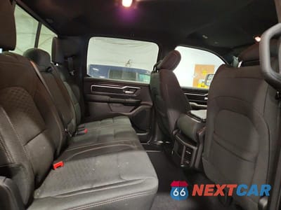 Zdjęcie 10 z 11 samochodu: 2026 RAM TRUCKS 1500 BIG HORN VIN:3C6SRFFP6T4157496 - miniatura