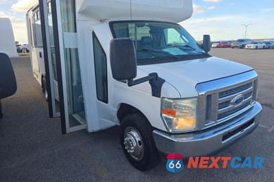 2015 FORD ECONOLINE E450 SUPER DUTY CUTAWAY VAN 1FDFE4FS1FDA08410 - główne zdjęcie licytacji z USA - miniatura