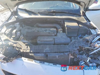 Zdjęcie 11 z 11 samochodu: 2014 VOLVO S60 T5 VIN:YV1612FH4E1279268 - miniatura