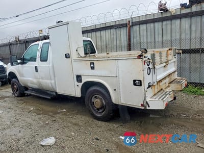 Drugie zdjęcie samochodu z przodu: 2015 FORD F250 SUPER DUTY UTILITY / SERVICE TRUCK VIN:1FD7X2B67FEA48335 - miniatura