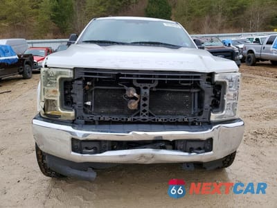 Piąte zdjęcie samochodu w środku: 2018 FORD F250 SUPER DUTY VIN:1FT7W2BT8JEB97410 - miniatura