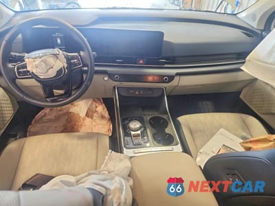 Zdjęcie 8 z 12 samochodu: 2026 KIA CARNIVAL HYBRID EX VIN:KNDNC5KAXT6123838 - miniatura