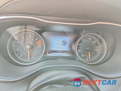 Zdjęcie 9 z 12 samochodu: 2023 JEEP CHEROKEE ALTITUDE LUX VIN:1C4PJMMB4PD110888 - miniatura