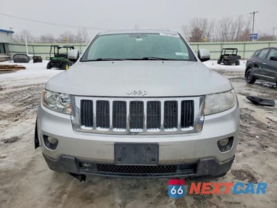 Piąte zdjęcie samochodu w środku: 2011 JEEP GRAND CHEROKEE LAREDO VIN:1J4RR4GG6BC675967 - miniatura