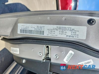 Zdjęcie 12 z 12 samochodu: 2018 CHRYSLER 300 S VIN:2C3CCABG0JH245080 - miniatura