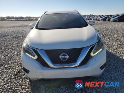 Piąte zdjęcie samochodu w środku: 2018 NISSAN MURANO SV VIN:5N1AZ2MH0JN125649 - miniatura