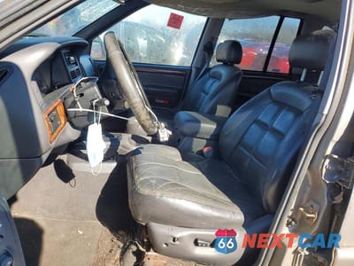 Zdjęcie 7 z 12 samochodu: 1998 JEEP GRAND CHEROKEE LIMITED VIN:1J4GZ78YXWC355279 - miniatura