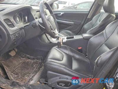 Zdjęcie 7 z 11 samochodu: 2017 VOLVO S60 DYNAMIC VIN:YV140MTL9H2437407 - miniatura