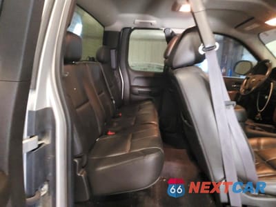 Zdjęcie 10 z 11 samochodu: 2010 CHEVROLET SILVERADO K1500 LTZ VIN:1GCSKTE36AZ154801 - miniatura