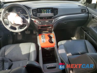 Zdjęcie 8 z 12 samochodu: 2023 HONDA PASSPORT EXL VIN:5FNYF8H51PB011830 - miniatura