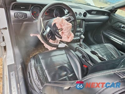 Zdjęcie 8 z 11 samochodu: 2015 FORD MUSTANG VIN:1FA6P8TH8F5361077 - miniatura