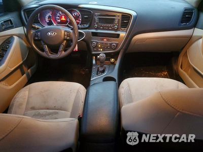 Zdjęcie 8 z 11 samochodu: 2013 KIA OPTIMA VIN:5XXGM4A76DG235996 - miniatura