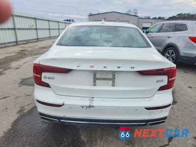 Zdjęcie 6 z 12 samochodu: 2022 VOLVO S60 B5 INSCRIPTION VIN:7JRL12FLXNG165397 - miniatura
