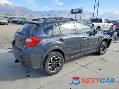 Trzecie zdjęcie samochodu z tyłu: 2016 SUBARU CROSSTREK LIMITED VIN:JF2GPANC2G8202435 - miniatura