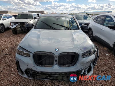 Piąte zdjęcie samochodu w środku: 2024 BMW X4 M40I VIN:5UX43DT04R9U44906 - miniatura