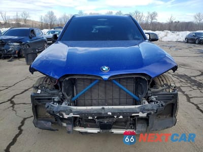 Piąte zdjęcie samochodu w środku: 2020 BMW X5 M VIN:5YMJU0C0XL9C89256 - miniatura