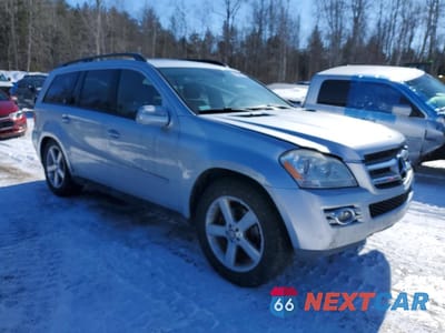 Czwarte zdjęcie samochodu z boku: 2009 MERCEDES-BENZ GL 450 4MATIC VIN:4JGBF71E29A451198 - miniatura