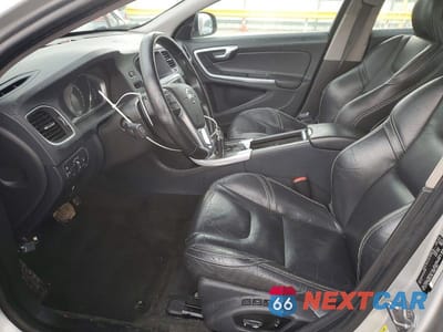 Zdjęcie 7 z 12 samochodu: 2014 VOLVO S60 T5 VIN:YV1612FS7E2272935 - miniatura
