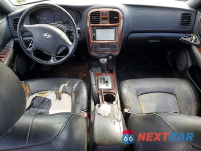 Zdjęcie 8 z 13 samochodu: 2004 HYUNDAI SONATA GLS VIN:KMHWF35H34A005827 - miniatura