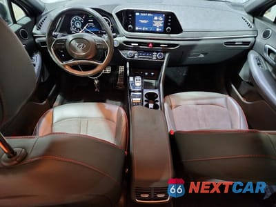 Zdjęcie 8 z 12 samochodu: 2020 HYUNDAI SONATA SEL PLUS VIN:5NPEJ4J20LH013185 - miniatura