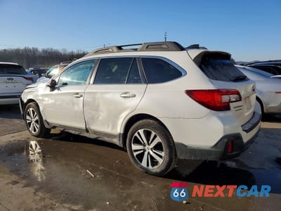 Drugie zdjęcie samochodu z przodu: 2019 SUBARU OUTBACK 2.5I LIMITED VIN:4S4BSANC4K3255467 - miniatura