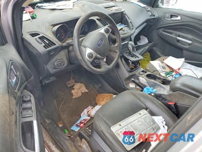 Zdjęcie 8 z 13 samochodu: 2014 FORD ESCAPE SE VIN:1FMCU9GX1EUD62195 - miniatura